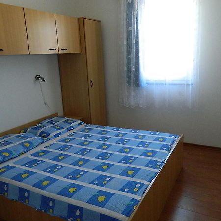 Apartments Skender Čižići Extérieur photo