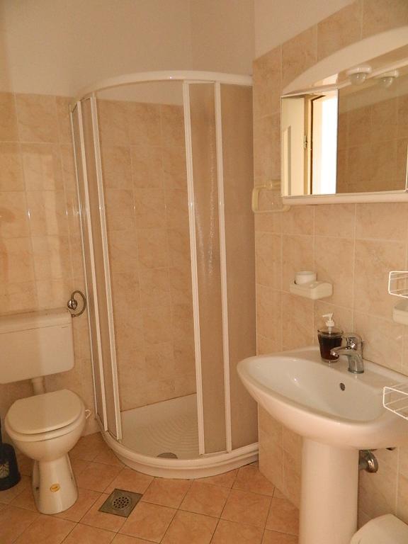Apartments Skender Čižići Extérieur photo